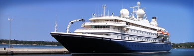 luxury-cruise-ship-header